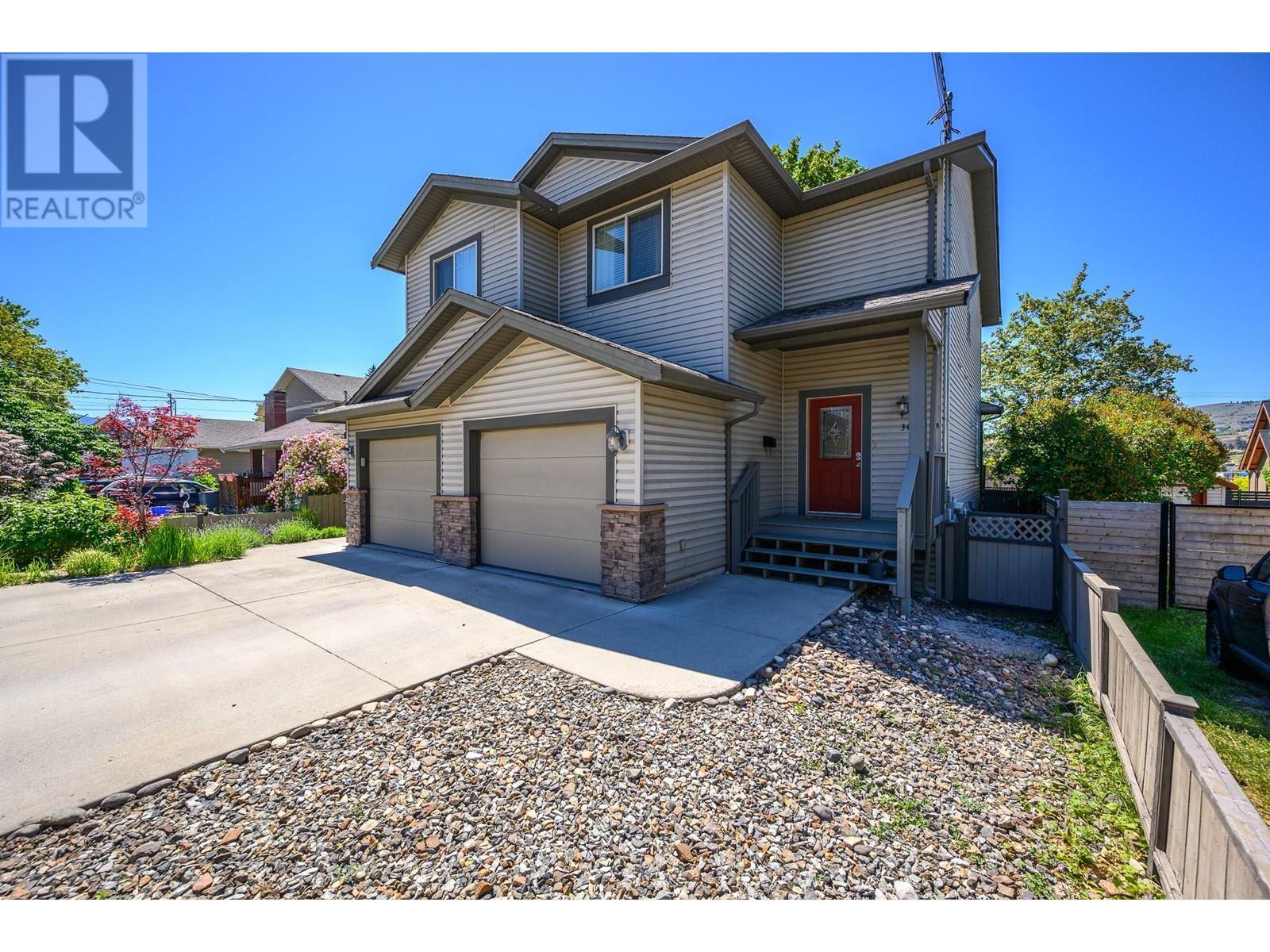 Property Photo: 3402 26 Street B BC V1T 4V3