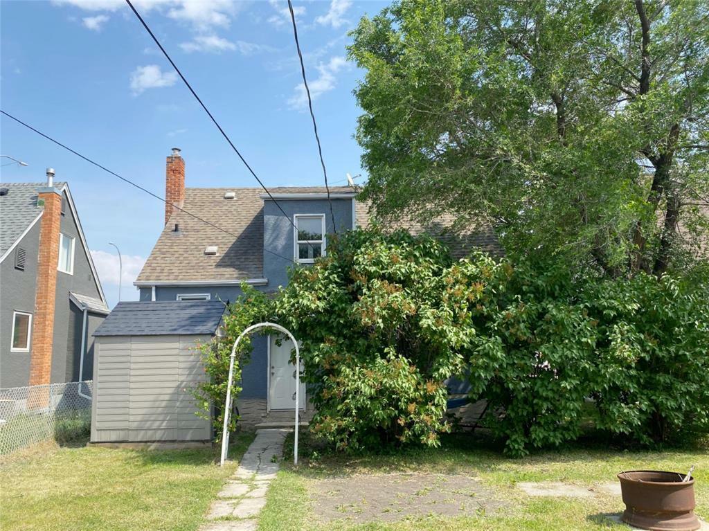 Property Photo: 730 Henderson Highway MB R2K 2K3