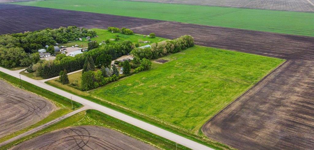 Property Photo: 72069 33 Road West MB R1N 0R9
