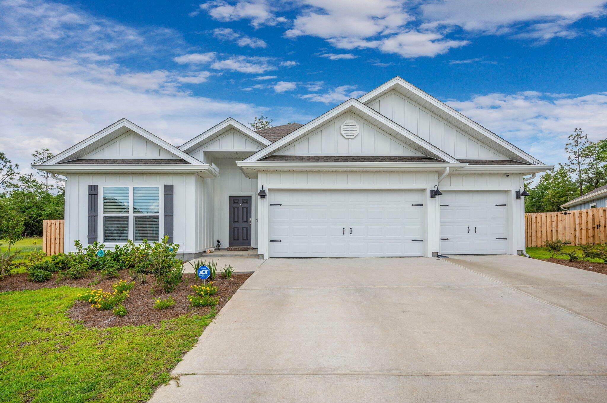 Property Photo: 125 Hobson Avenue FL 32539