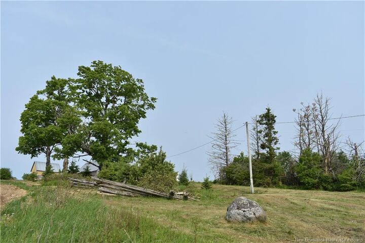 604 Charleston Road — photo 1