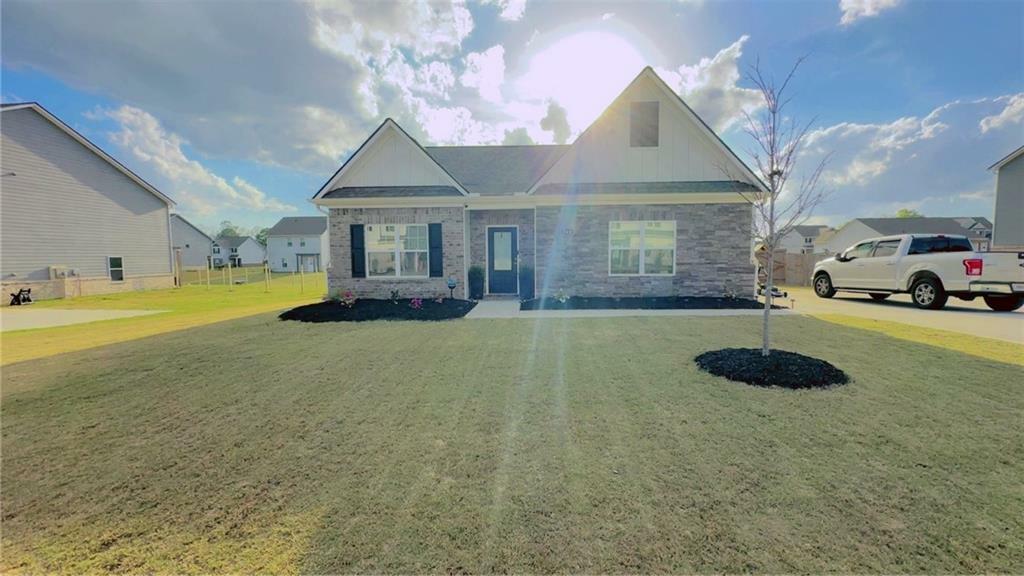 Property Photo: 563 Meadows Farm Drive GA 30655