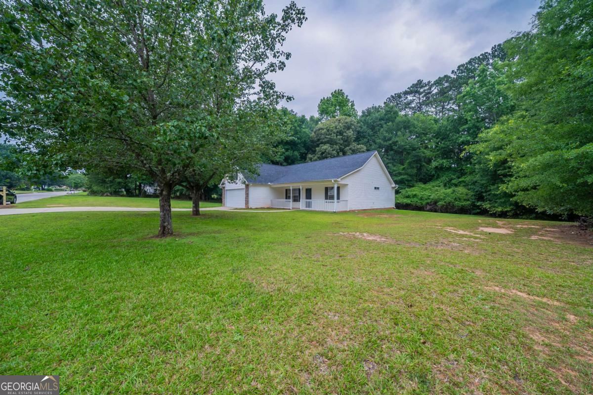 40 Heather Woods Court  Covington GA 30016 photo