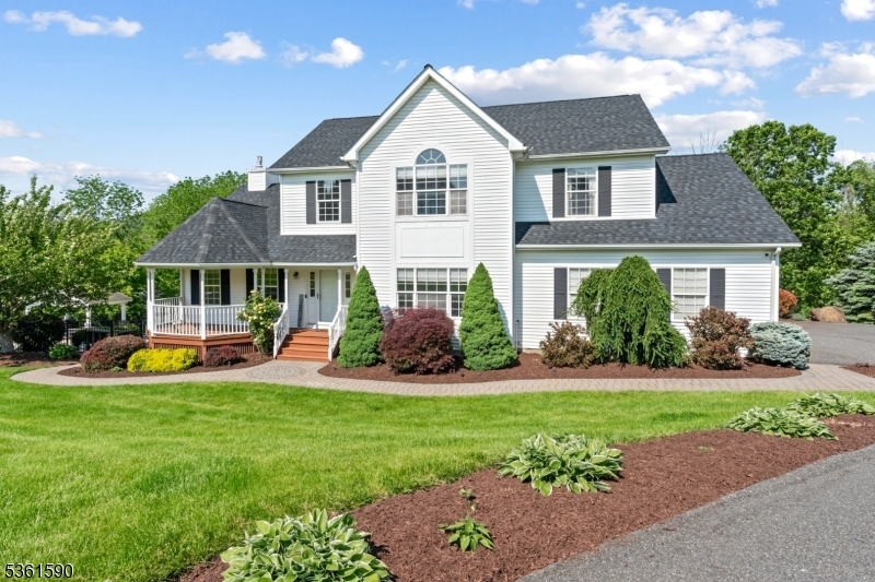 Property Photo: 7 Links Ct NJ 07871