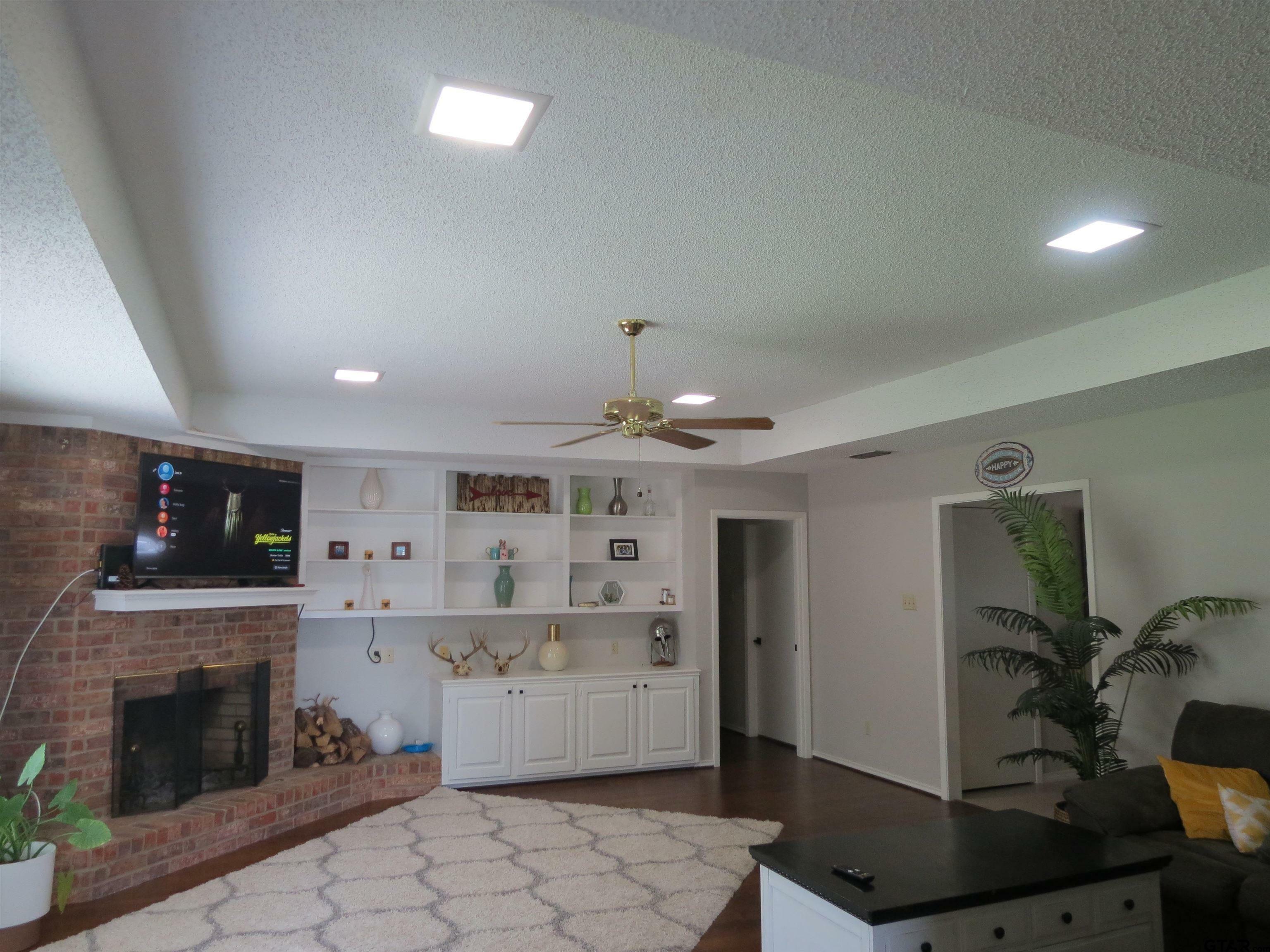 Property Photo: 1418 Kenny TX 75773