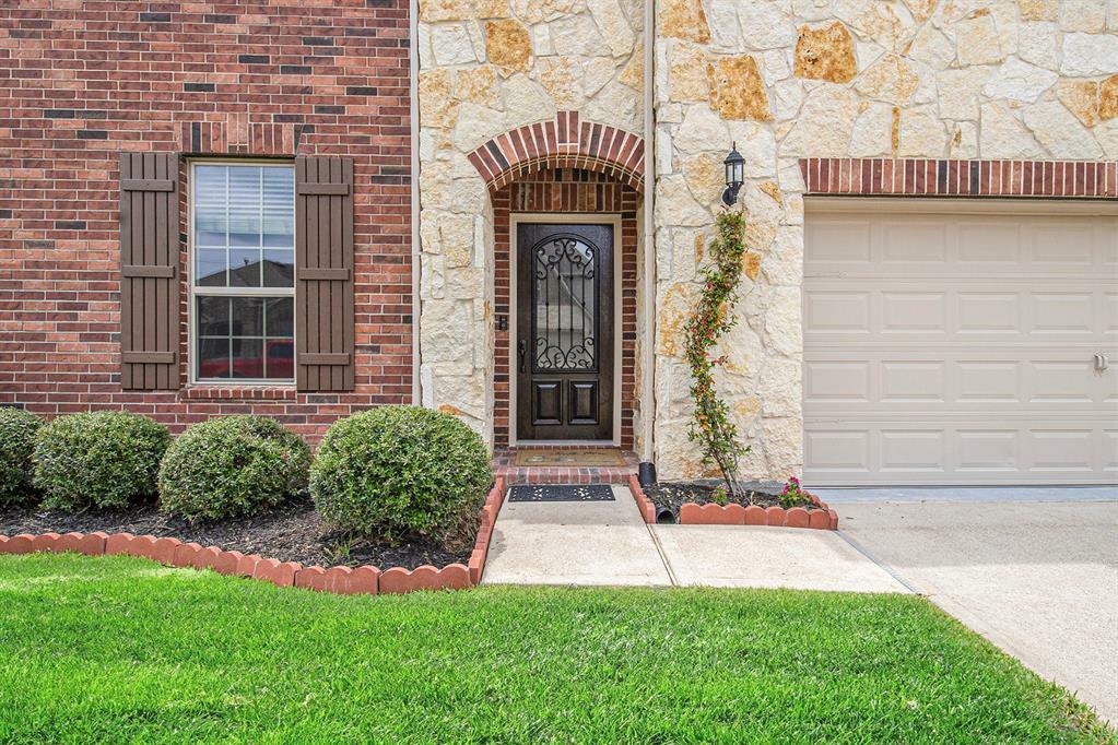 Property Photo: 19903 Mulberry Pine Lane TX 77429