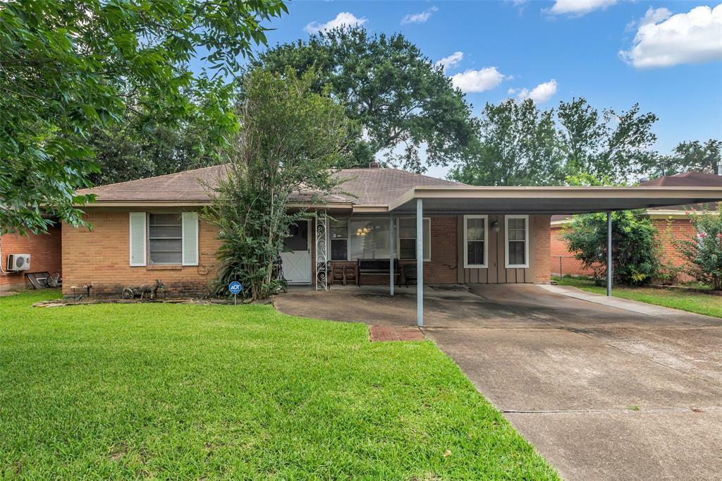 Property Photo:  2015 Wakefield Drive  TX 77018 