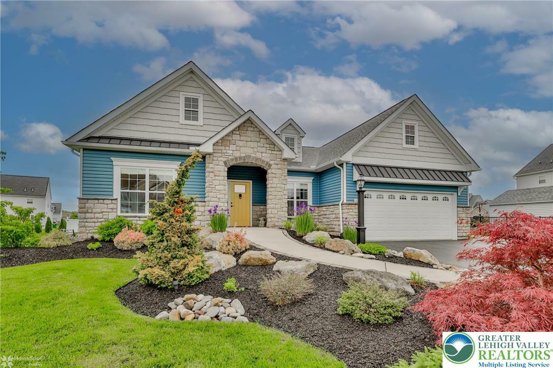 Property Photo: 1050 Lisa Lane PA 18045