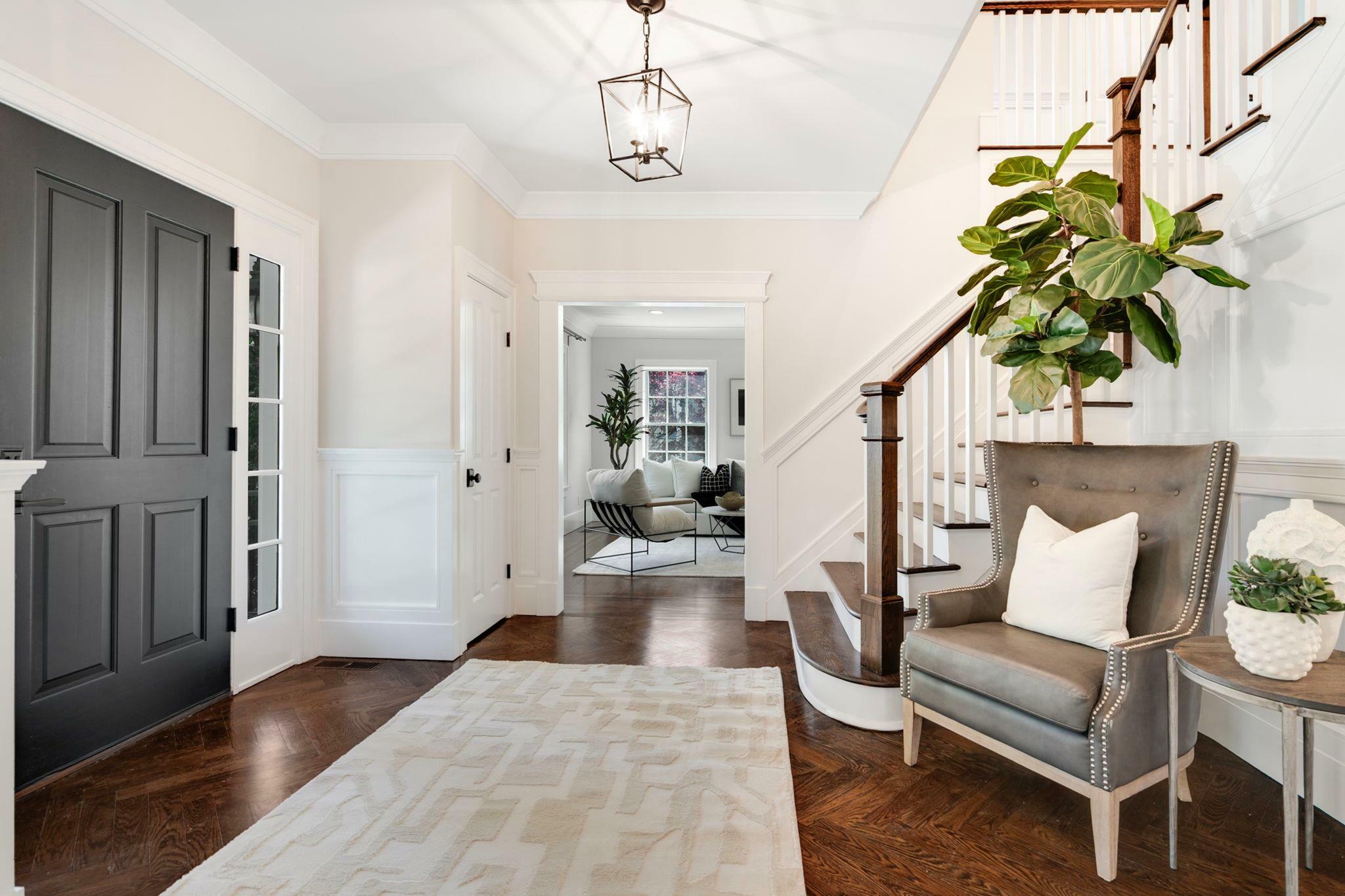 Property Photo: 1 Pinebrook Hollow Drive NY 10804