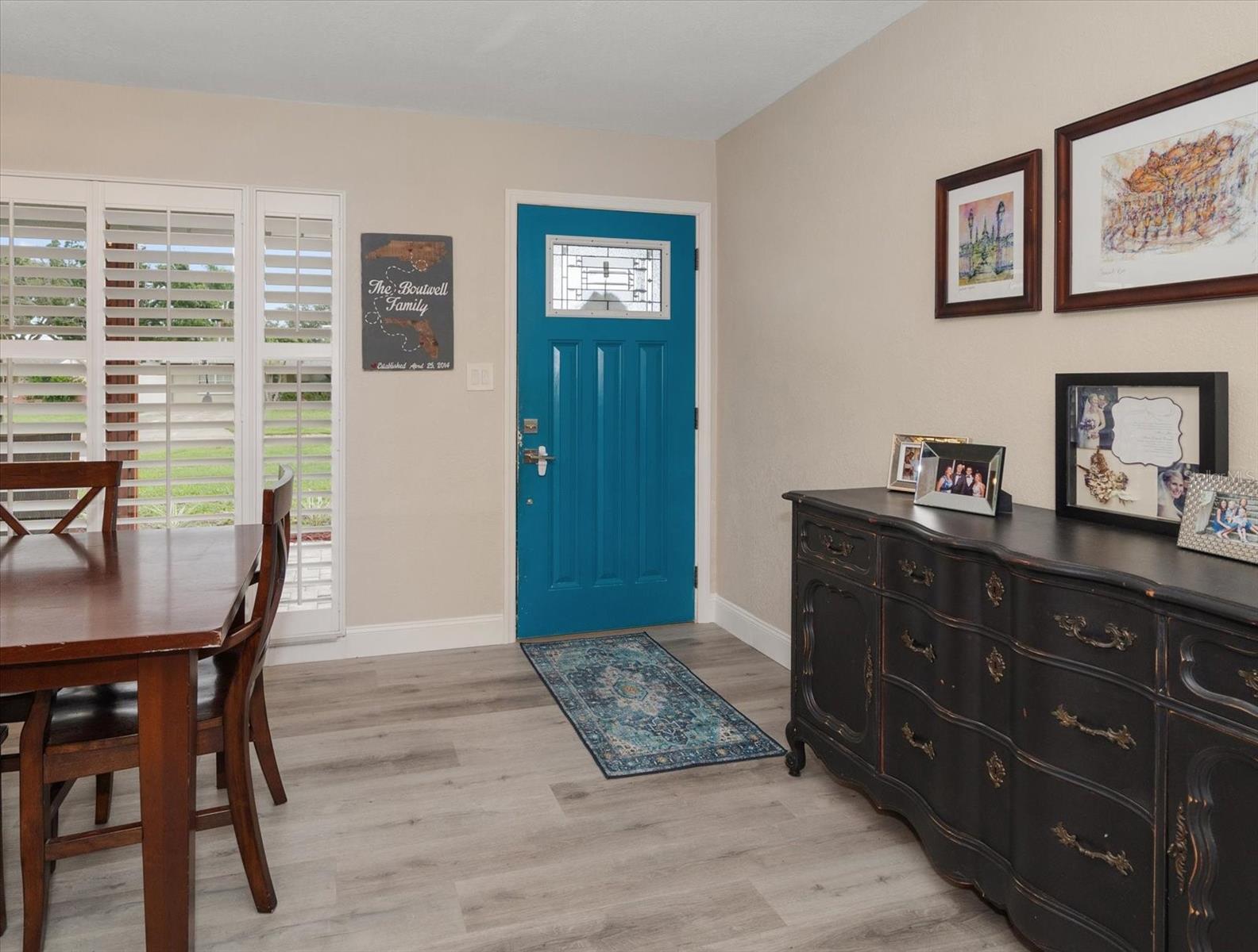 Property Photo: 670 42nd Avenue NE FL 33703