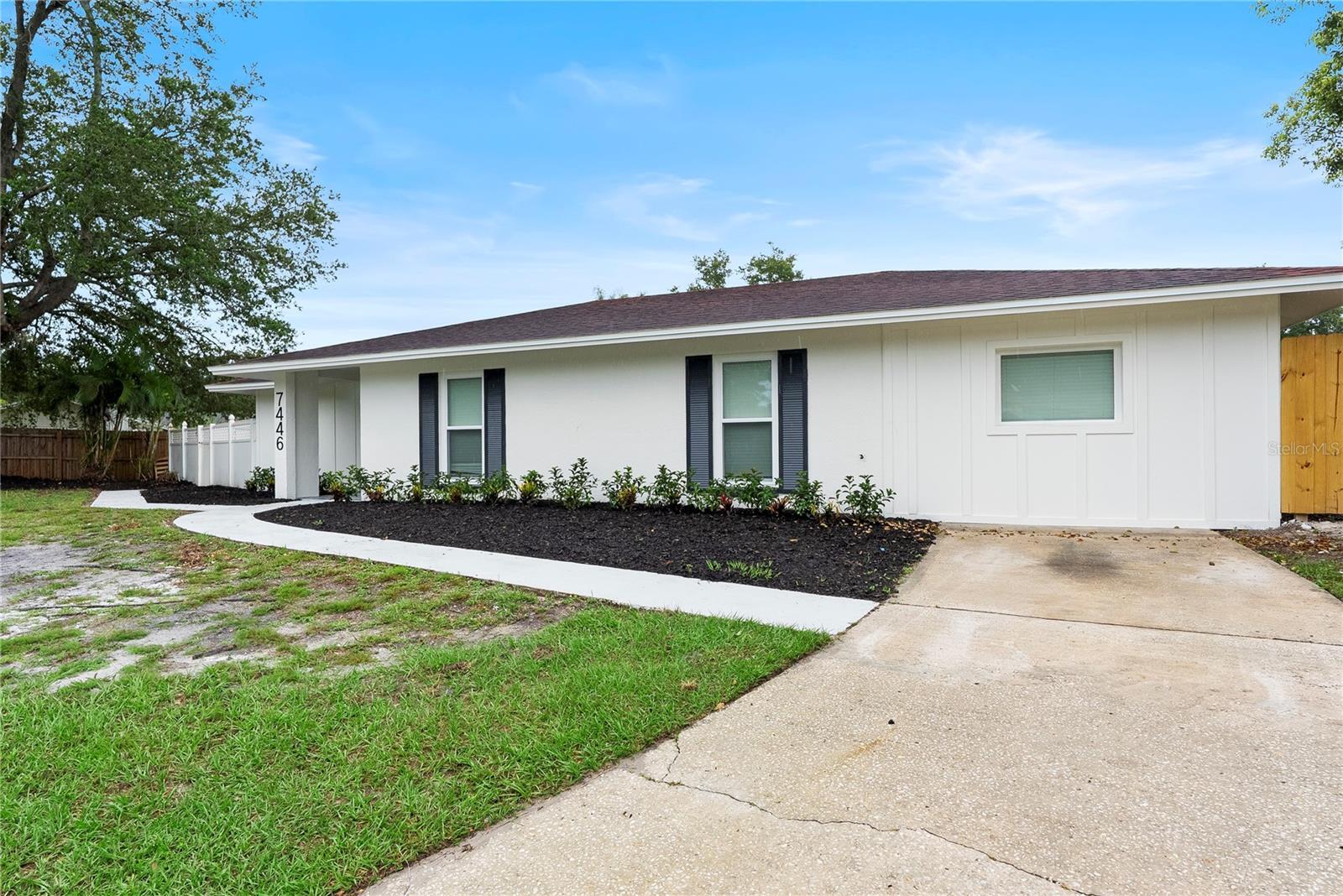 7446 Houston Court E  Winter Park FL 32792 photo