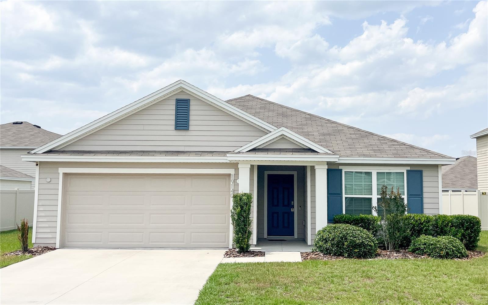 Property Photo: 19140 NW 164th Place FL 32643