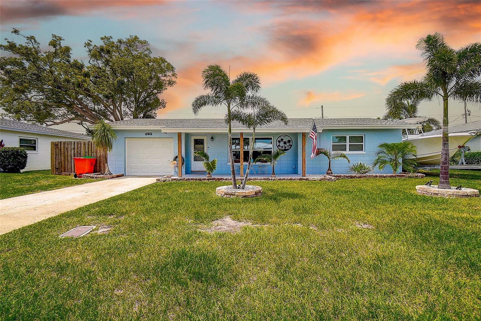 Property Photo: 13978 Barbados Drive FL 33776