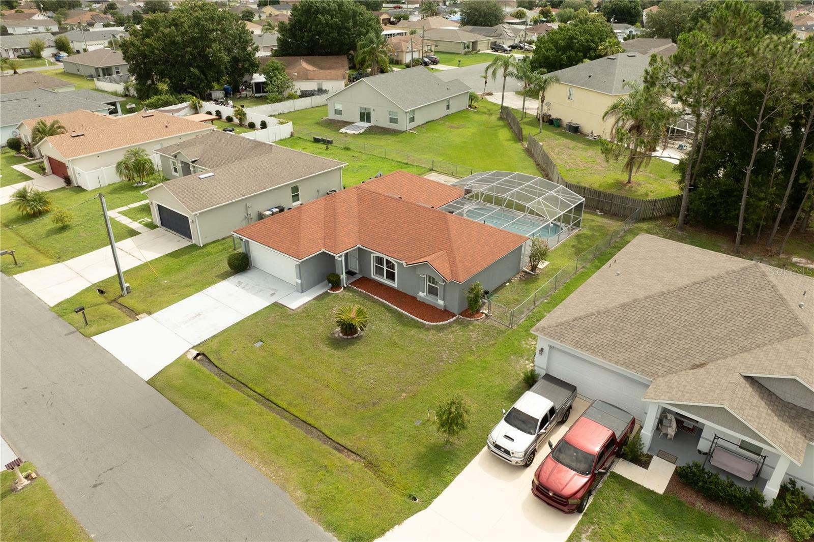 Property Photo: 611 Jura Lane FL 34759