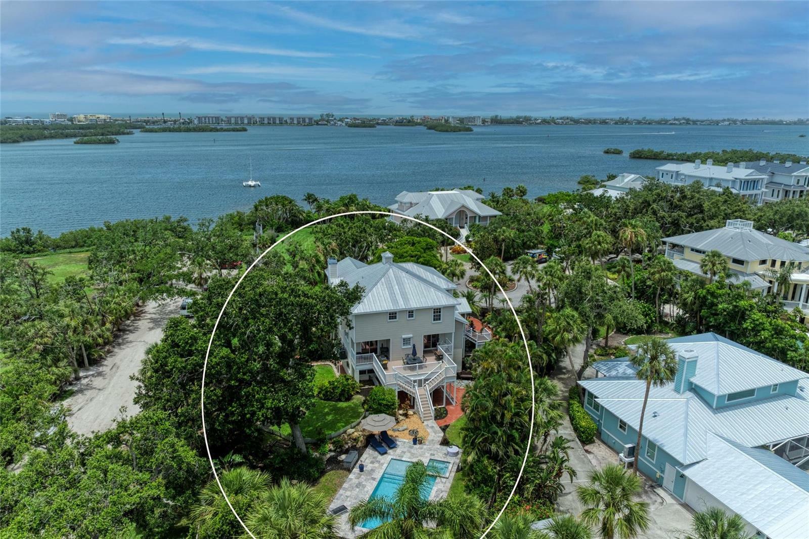 8963 Fishermens Bay Drive  Sarasota FL 34231 photo
