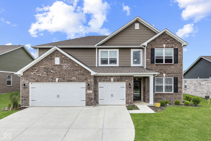 Property Photo:  928 Ridge Rock Lane  IN 46106 