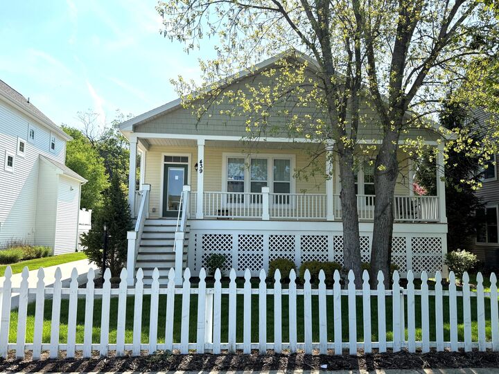 Property Photo:  439 Summer Grove Drive  MI 49406 