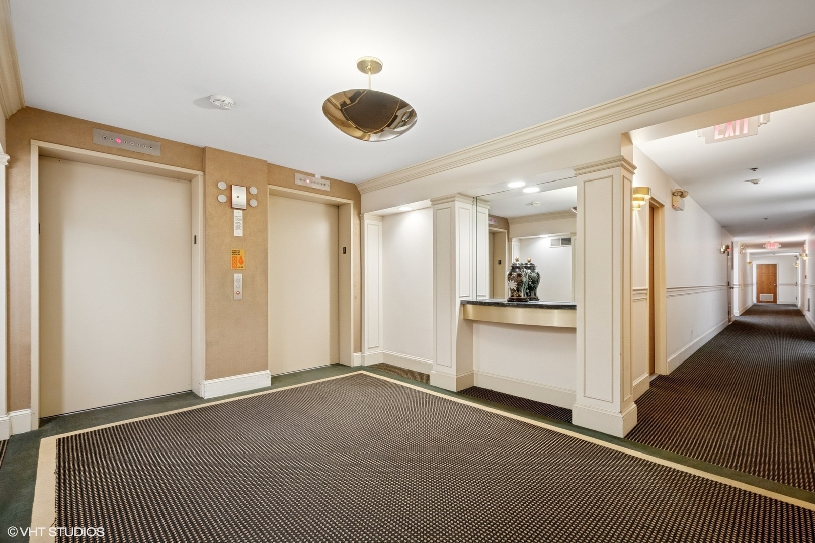 Property Photo:  4747 Howard Street 205  IL 60076 
