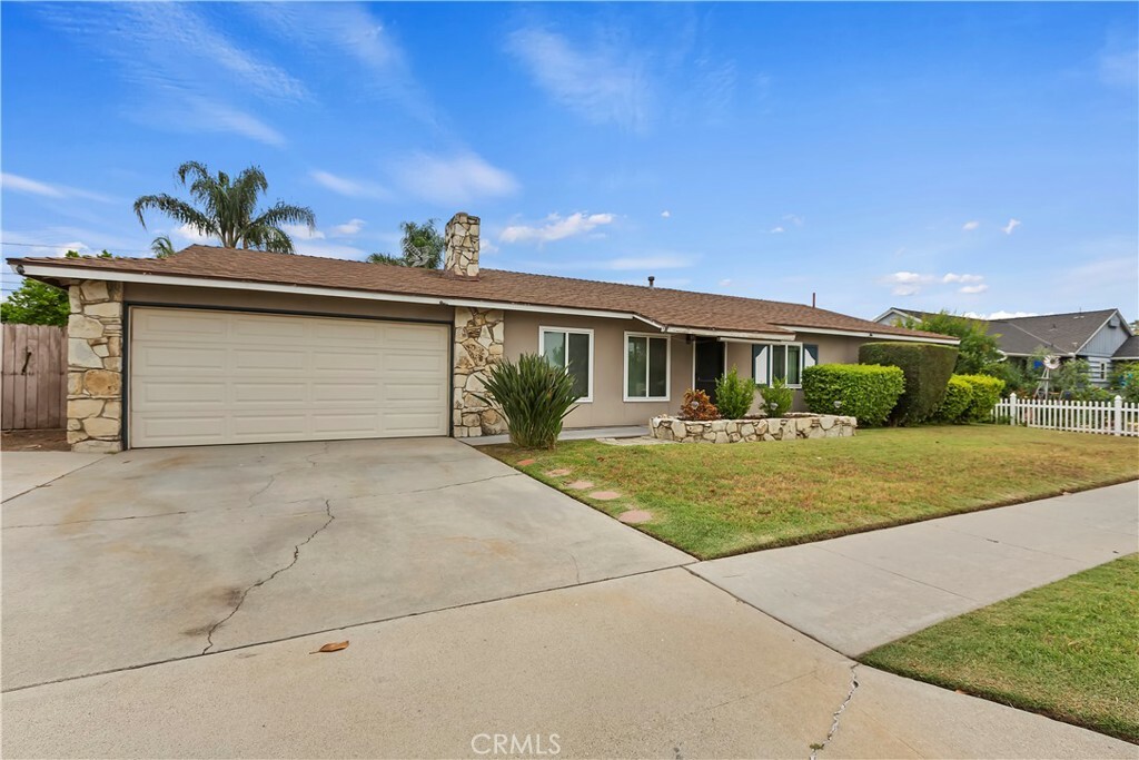 Property Photo: 738 S Hollenbeck Avenue CA 91723