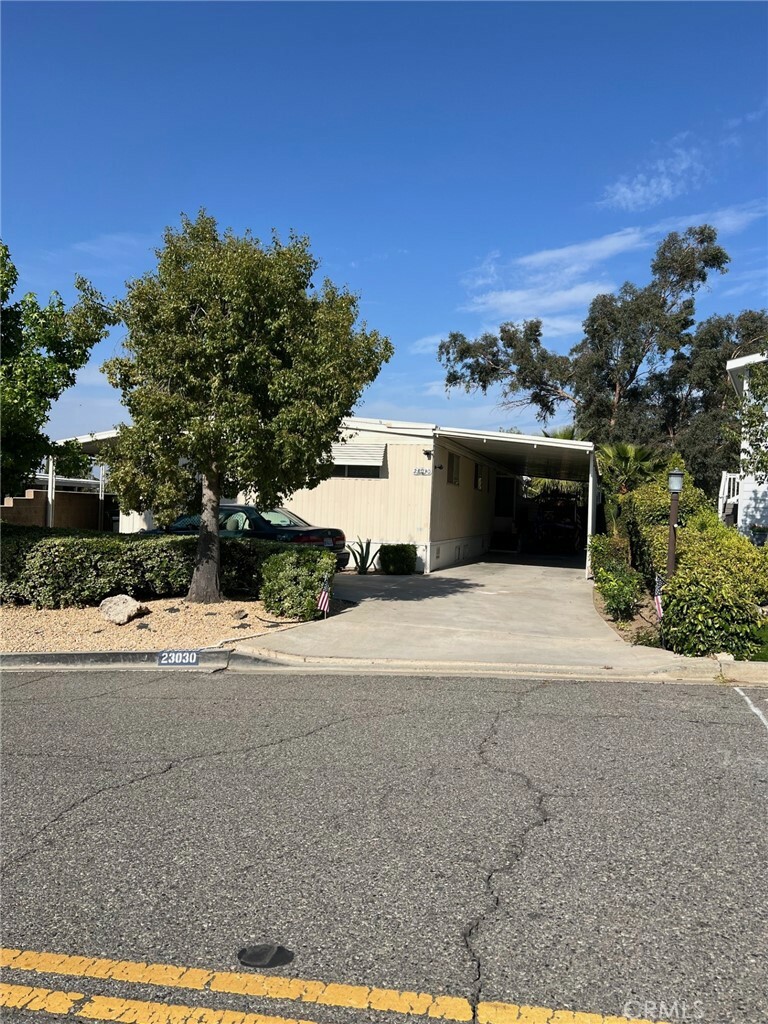 Property Photo:  23030 Skylink Drive  CA 92587 