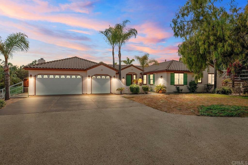 Property Photo:  731 Oak Glade Drive  CA 92028 