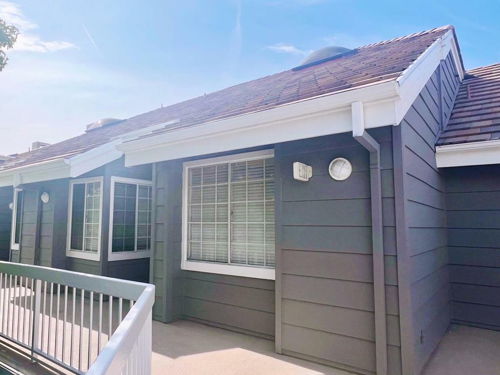 Property Photo:  20371 Bluffside Circle B404  CA 92646 