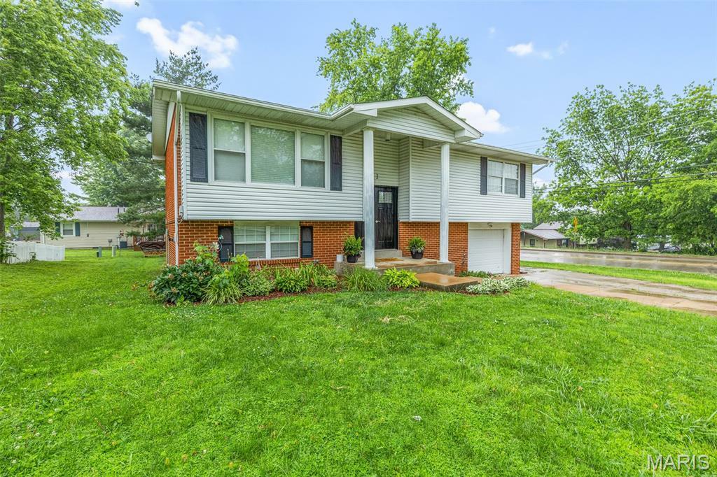 Property Photo: 1 Mileva Court MO 63640