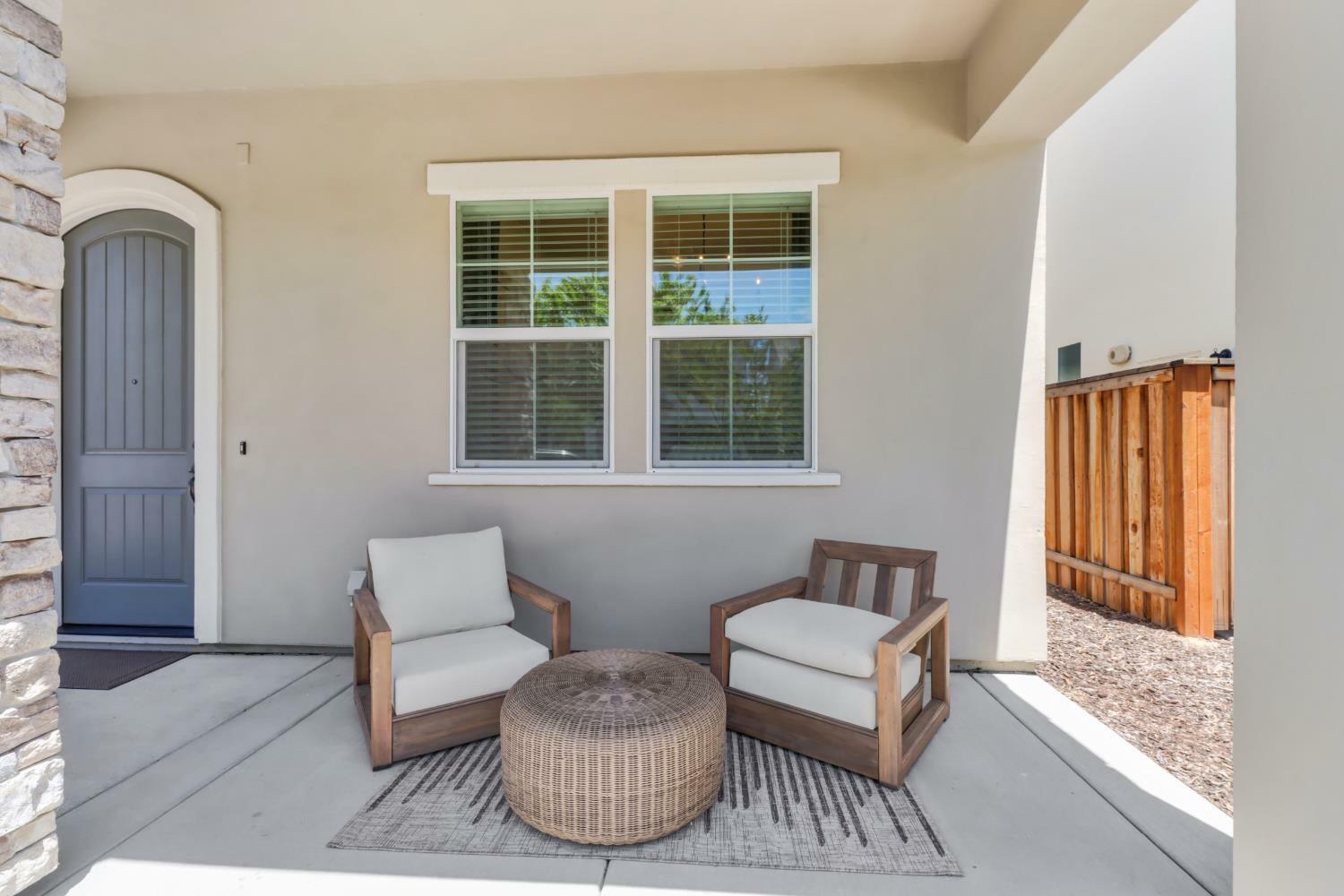 Property Photo:  2229 5th Avenue  CA 95818 