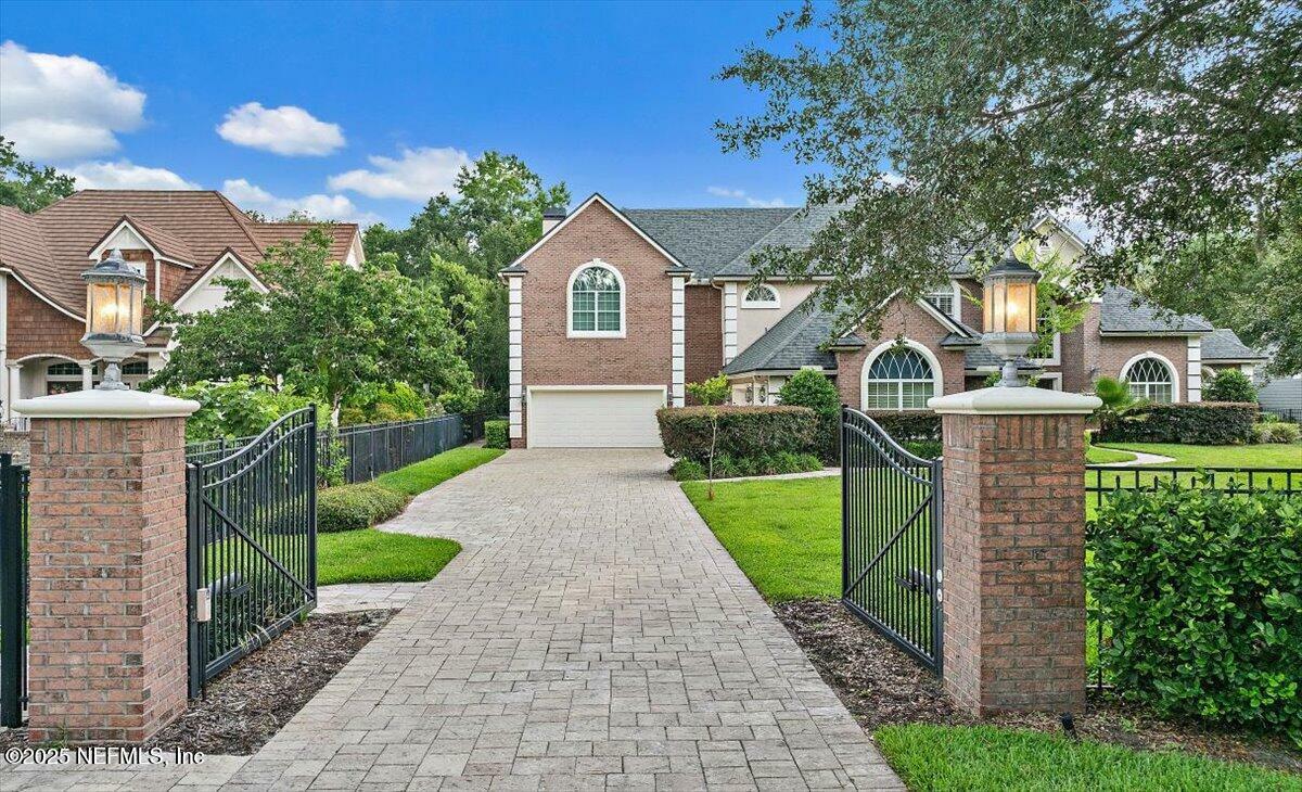 Property Photo: 3355 Bishop Estates Road FL 32259