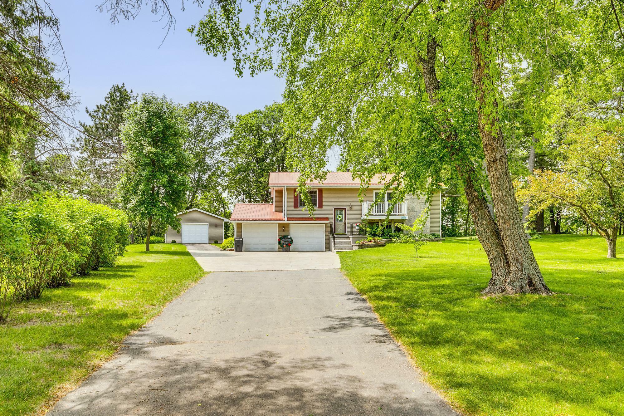 Property Photo:  10275 Park Circle  MN 55063 