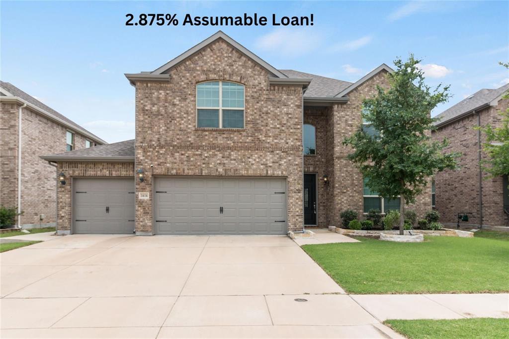 Property Photo: 1616 Berry Ridge Trail TX 76227