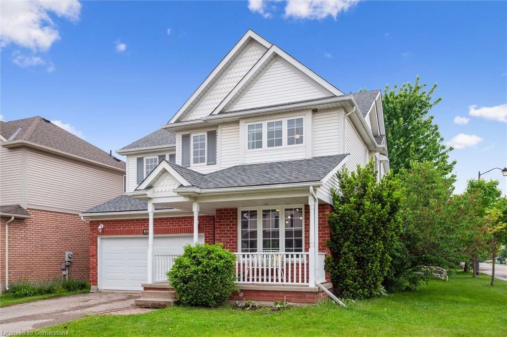 Property Photo: 606 Eastbridge Boulevard ON N2K 4H4