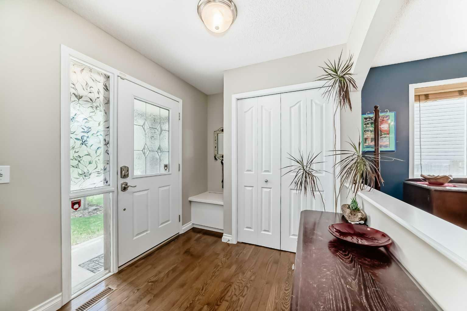 Photo de la propriété: 54 Cougarstone Mews SW AB T3H 5A2