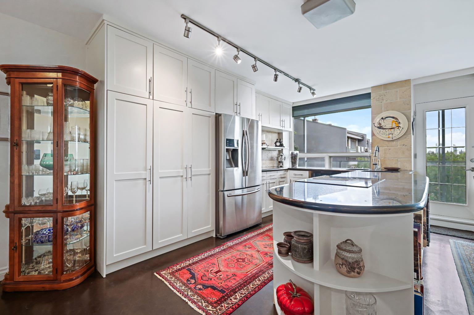 Property Photo: 3204 Rideau Place SW 209 AB T2S 1Z2