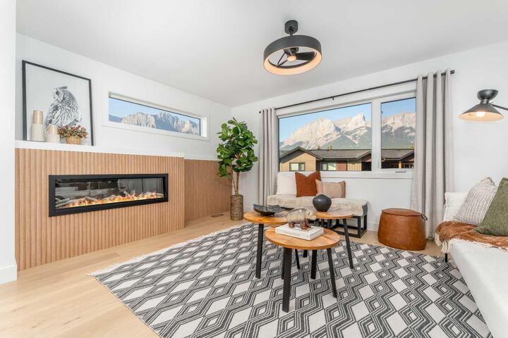 Property Photo:  1413 Mountain Avenue 104  AB T1W 1M3 