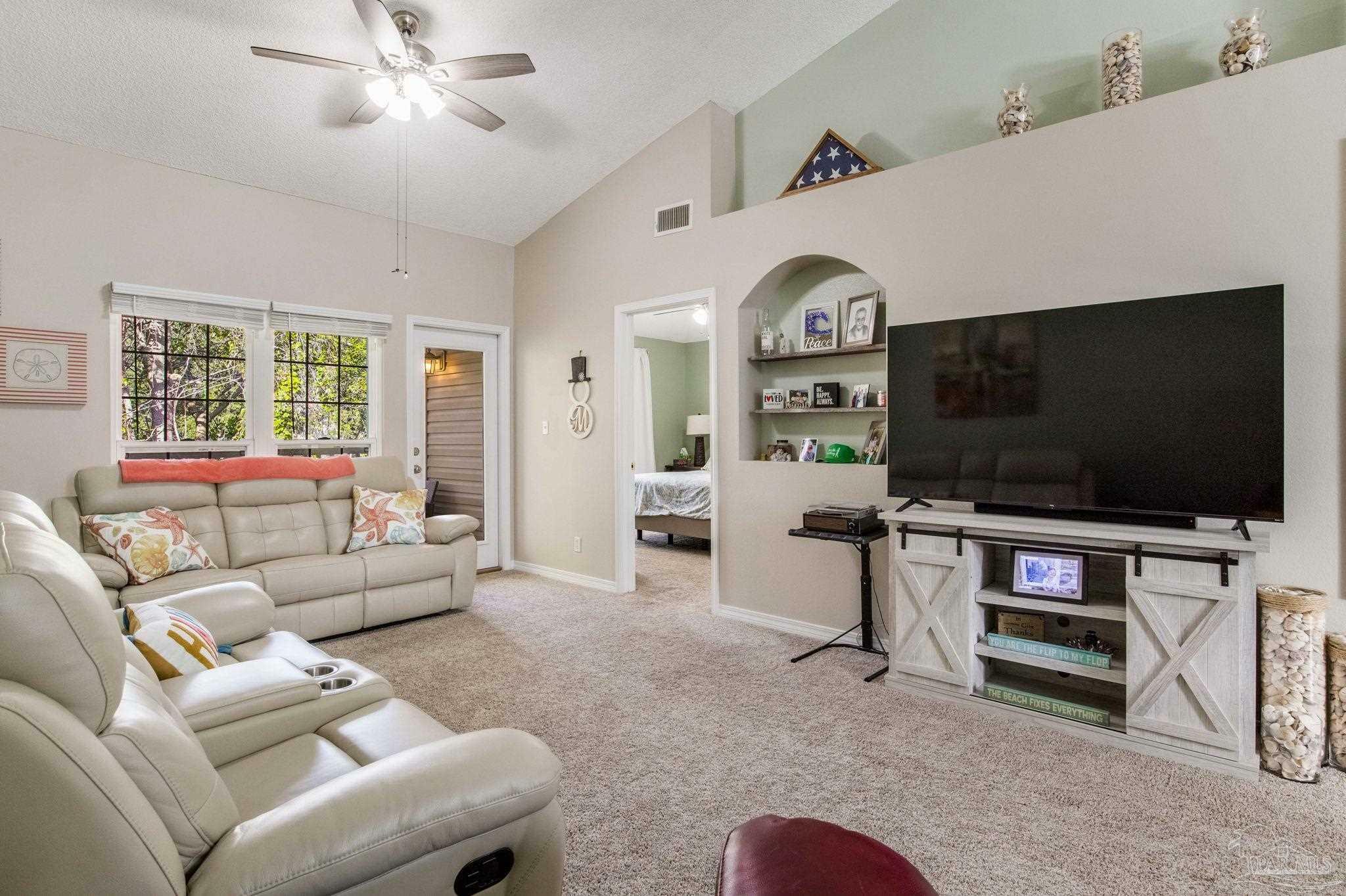 Property Photo: 7101 Joy St C8 FL 32504