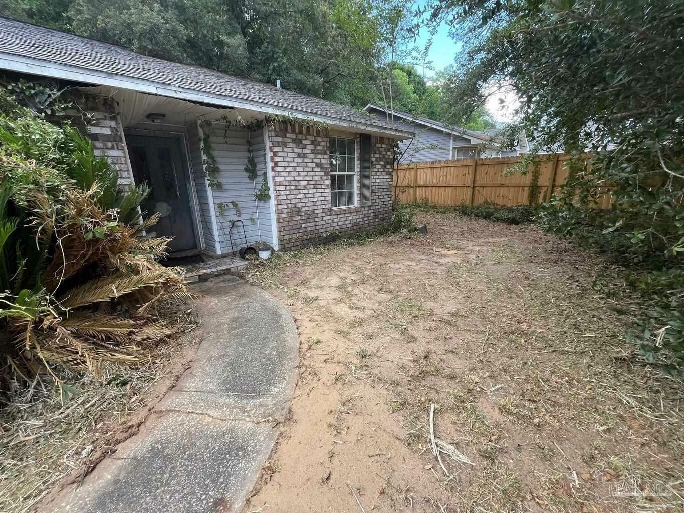 Property Photo: 2731 Shoreview Ct FL 32566