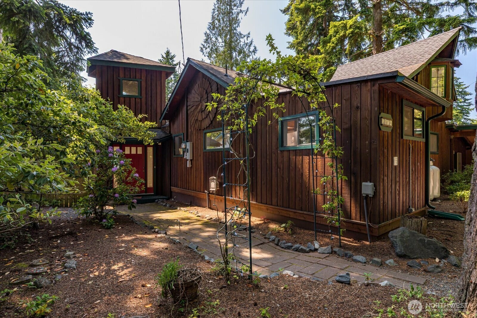 Property Photo:  5804  Pirate Lane  WA 98249 