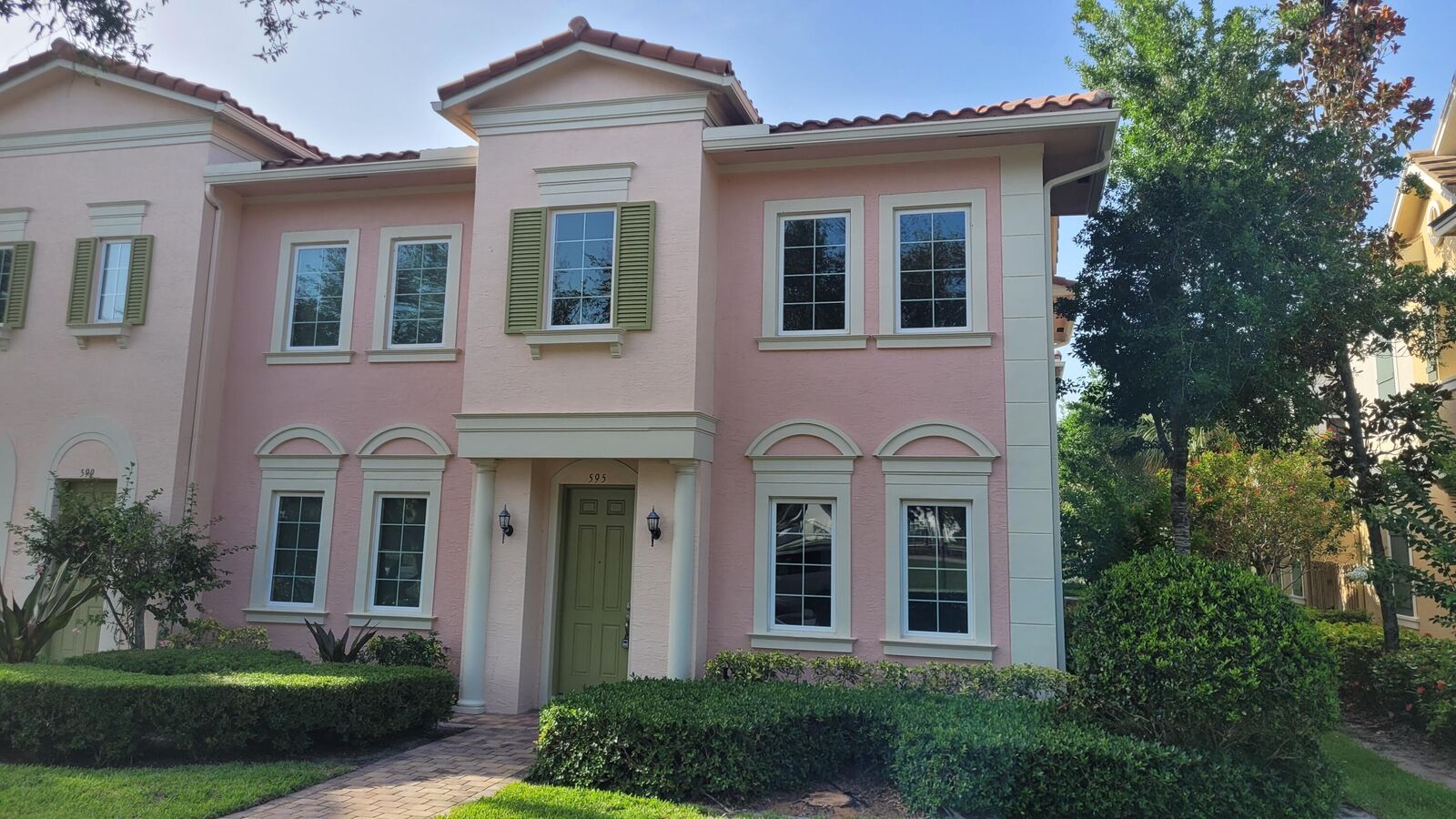 Property Photo:  595 Dakota Drive Drive  FL 33458 