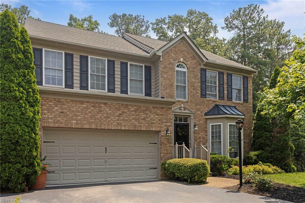 Property Photo: 10928 Virginia Forest Ct VA 23060