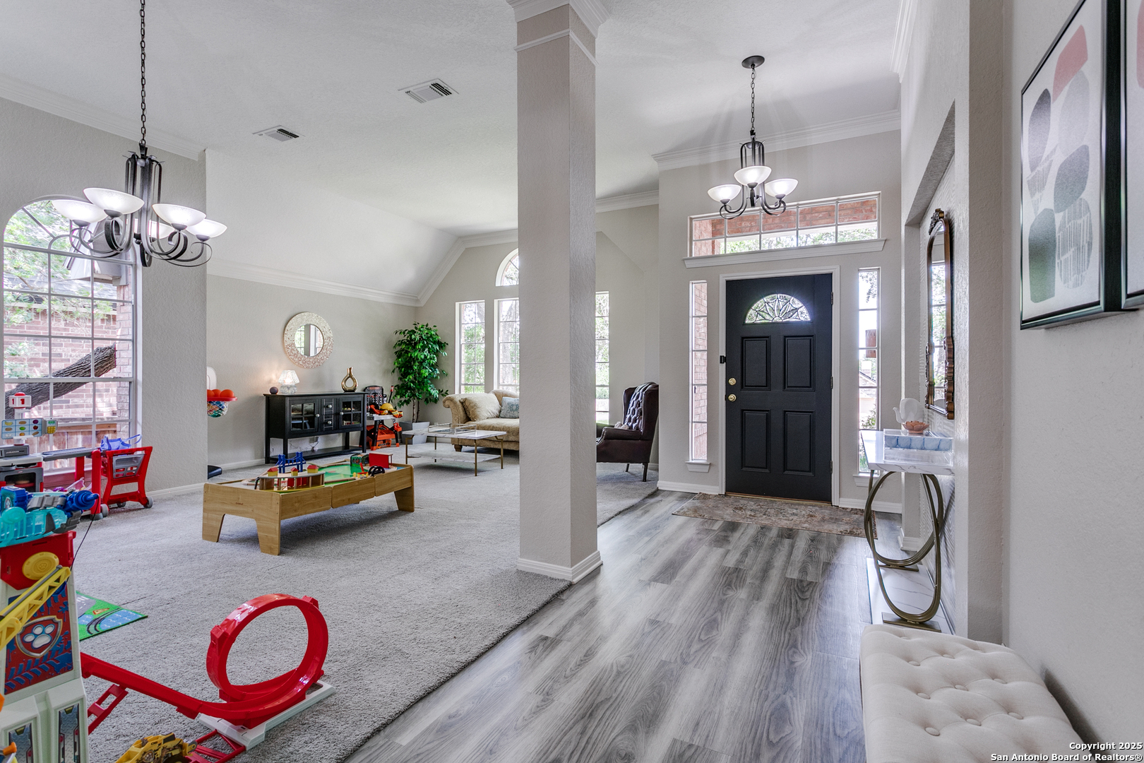 Property Photo: 13019 Rambling Oak TX 78232