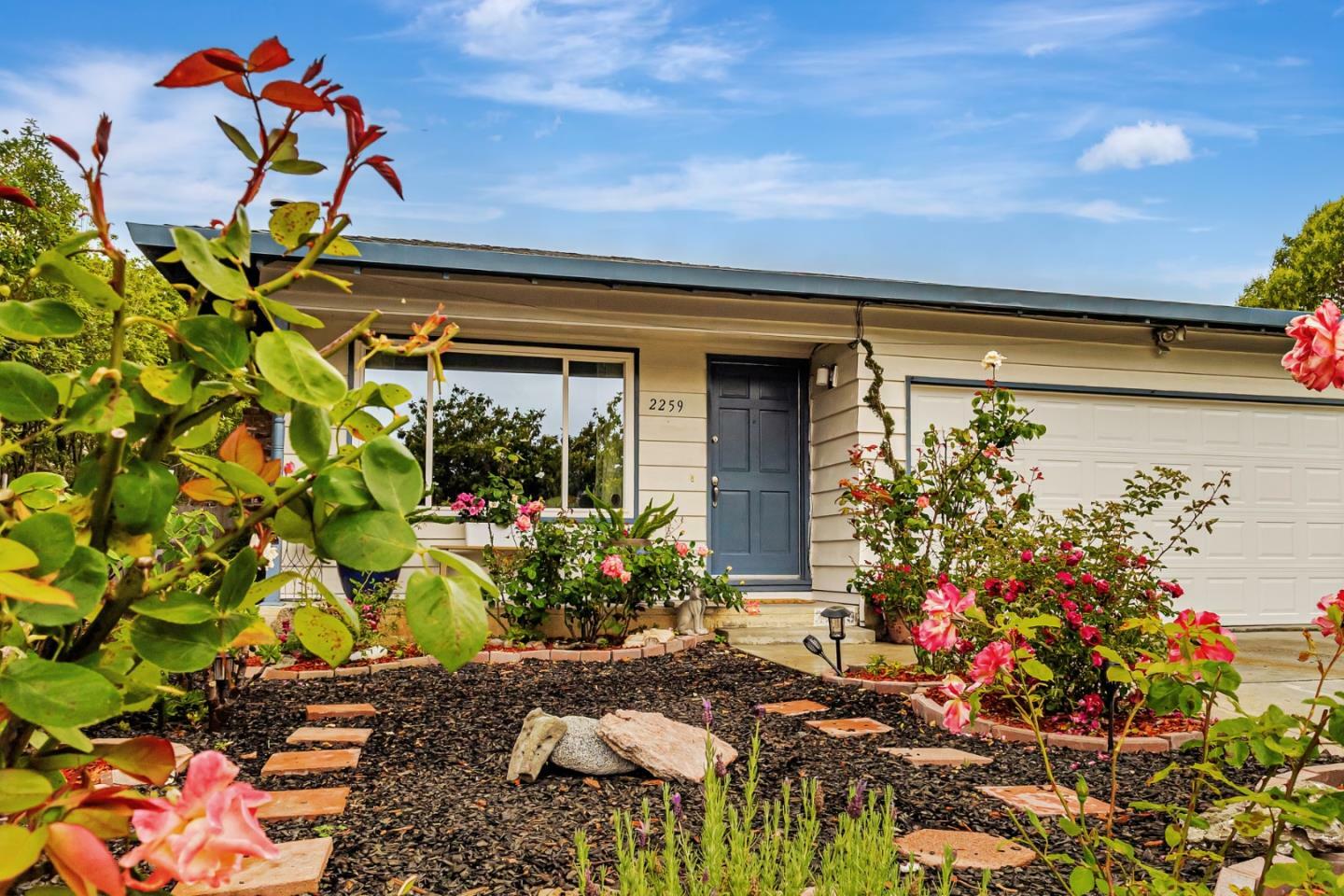 Property Photo: 2259 Chanticleer Avenue CA 95062