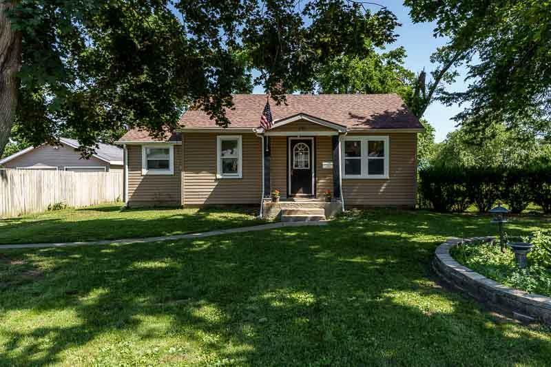 Property Photo:  216 Kellogg Avenue  WI 53546 