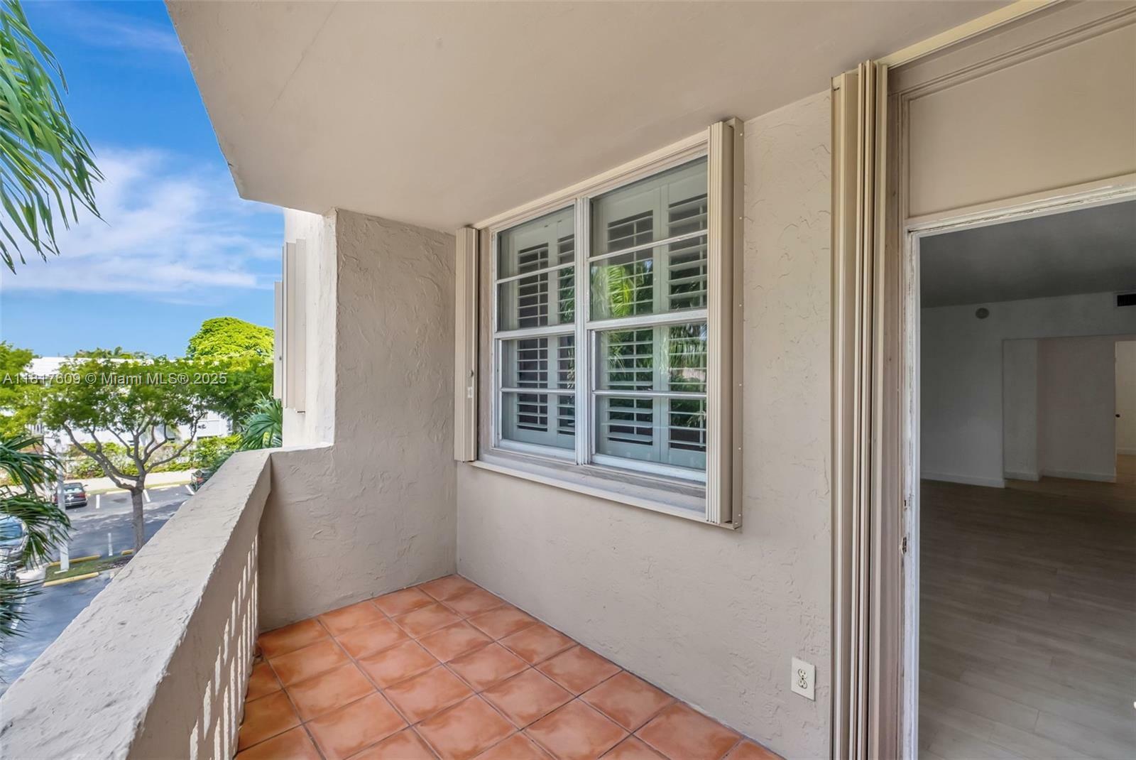 Property Photo: 90 Edgewater Dr 327 FL 33133