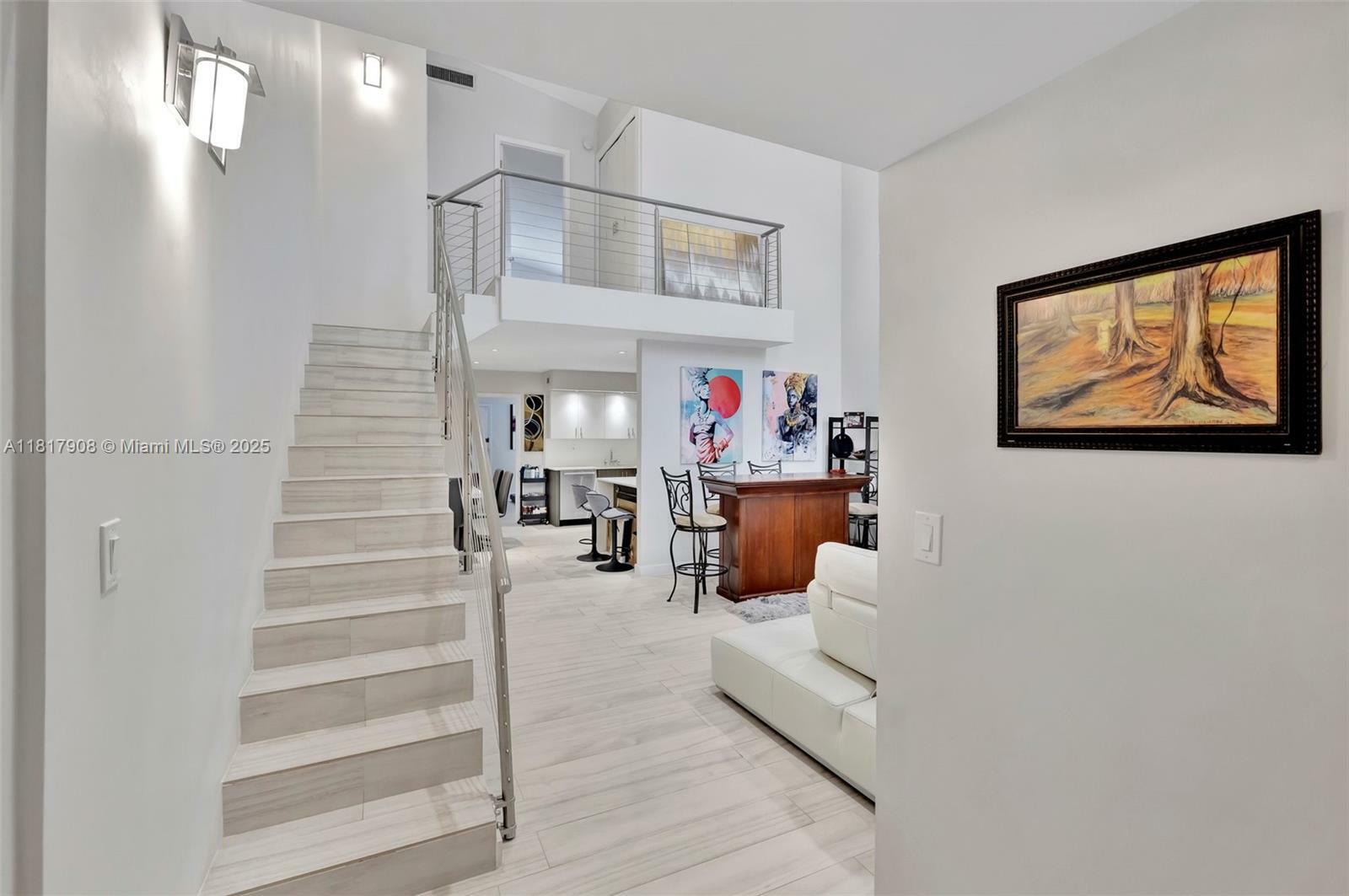 Property Photo: 2730 NE 183rd St Th03 FL 33160