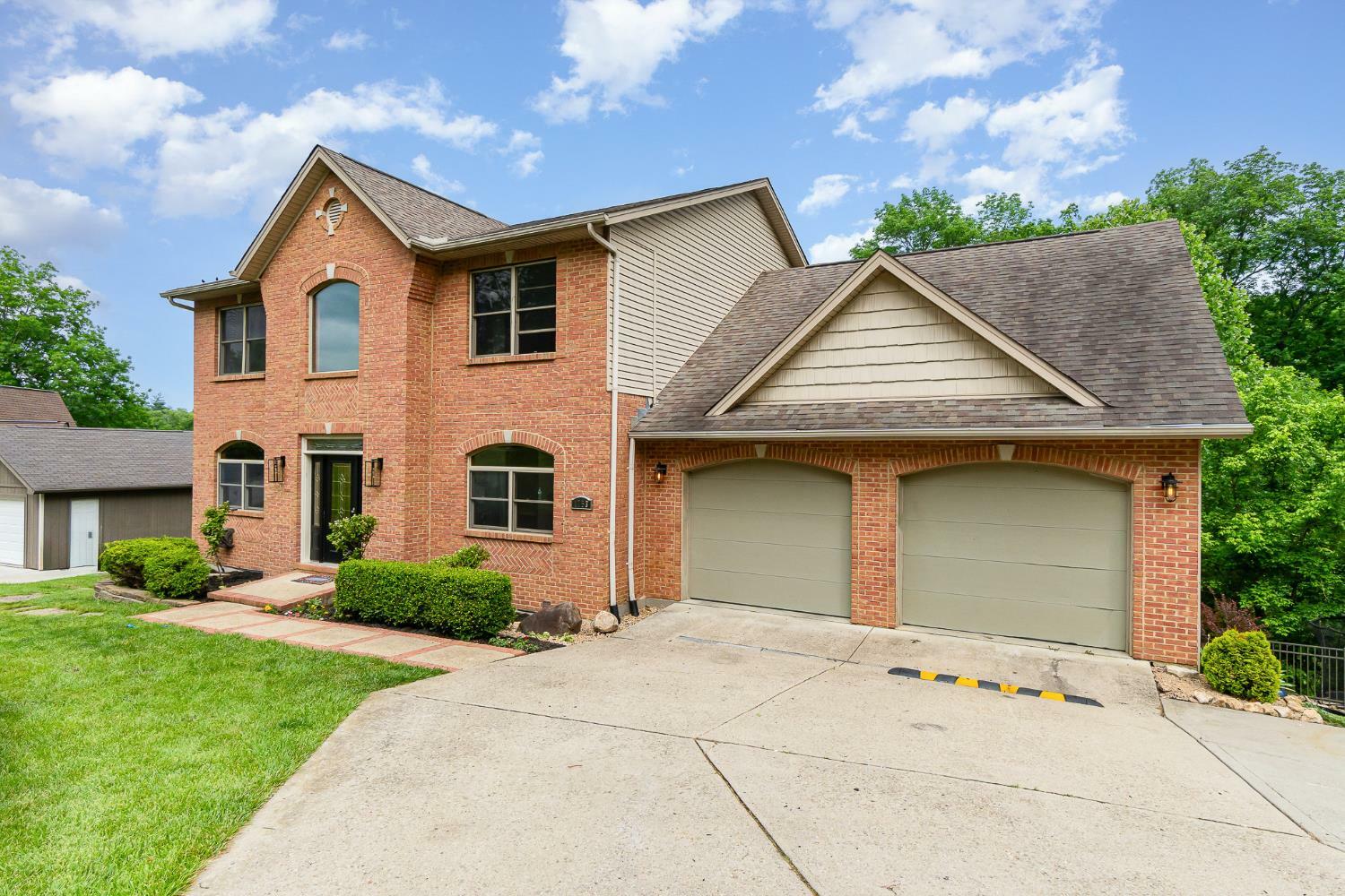 Property Photo: 1753 Cove Circle IN 47025