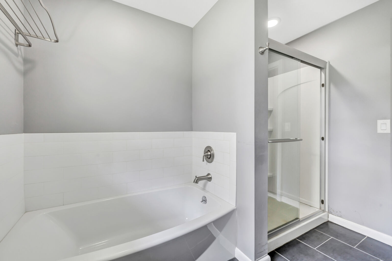 Property Photo:  7 Finney Street Extension  CT 06401 