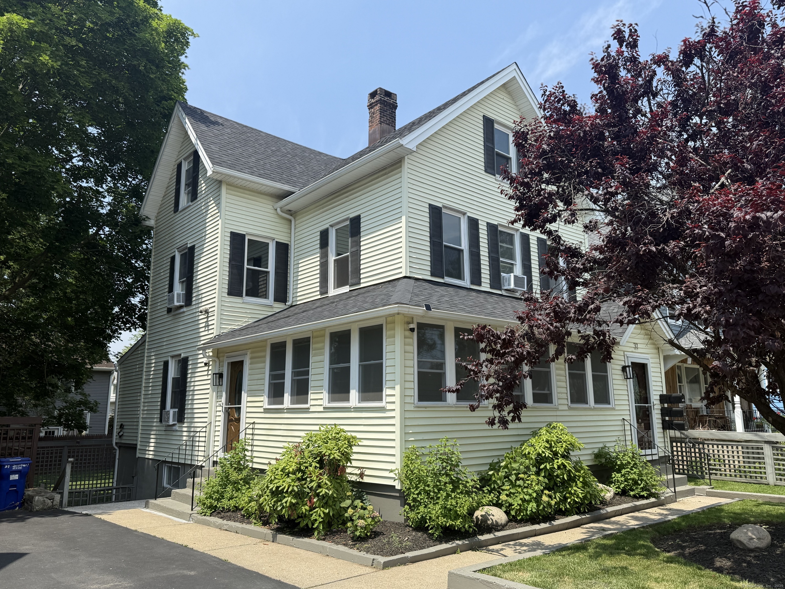Property Photo: 37 Quintard Avenue 2 CT 06854
