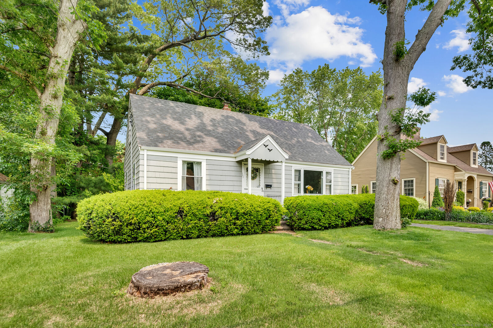 Property Photo: 181 Eastern Parkway CT 06460