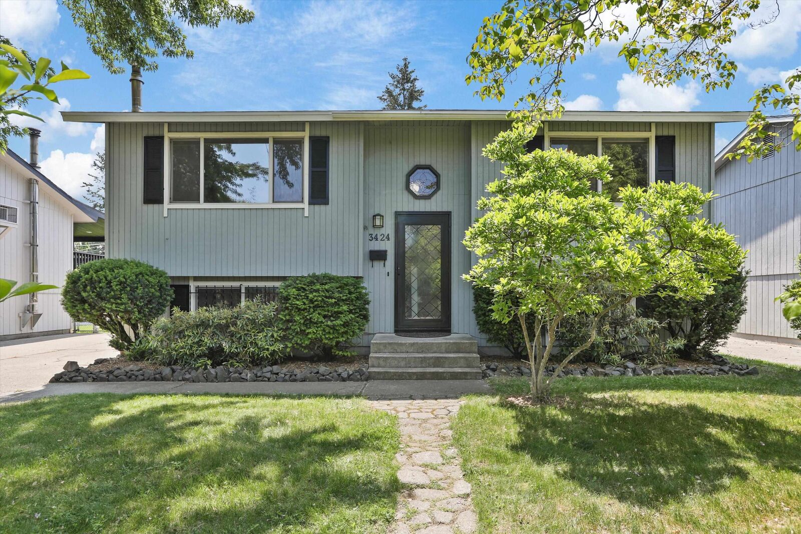 Property Photo: 3424 E 32nd Ave WA 99223